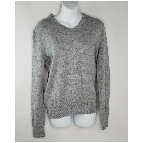 Banana Republic Sweaters - Banana Republic Gray Merino Wool V-Neck Sweater M